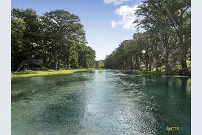 1121 Bradstreet, Canyon Lake, TX 78133 - Photo 5