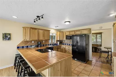 1121 Bradstreet, Canyon Lake, TX 78133 - Photo 15