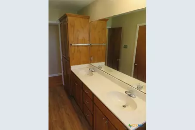 969 Kunkel Street, Seguin, TX 78155 - Photo 29