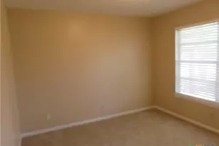 969 Kunkel St, Seguin, TX 78155 - Photo 23