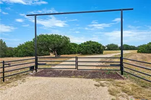 1008 Bosque Ridge Rd, Crawford, TX 76638 - Photo 3
