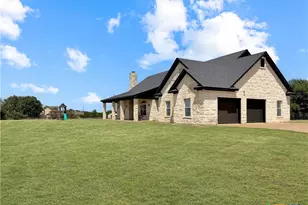 1008 Bosque Ridge Rd, Crawford, TX 76638 - Photo 7