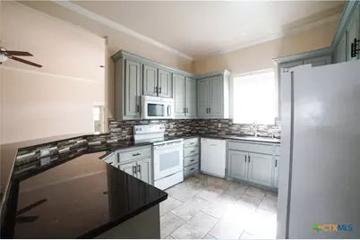 12818 Stonegate Trail, Belton, TX 76513 - Photo 9