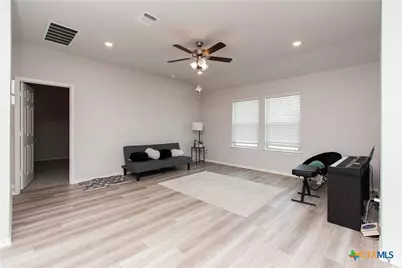 2342 Bee Creek Drive, Copperas Cove, TX 76522 - Photo 3