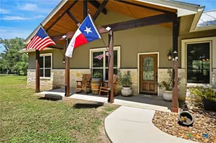 281 Kellog, Fischer, TX 78623 - Photo 3