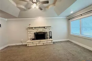 2402 Oak Dr, Gatesville, TX 76528 - Photo 9