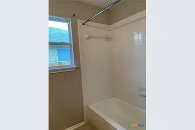 217 Roadrunner Avenue, New Braunfels, TX 78130 - Photo 23