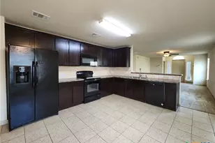 789 Great Oaks Dr, New Braunfels, TX 78130 - Photo 7