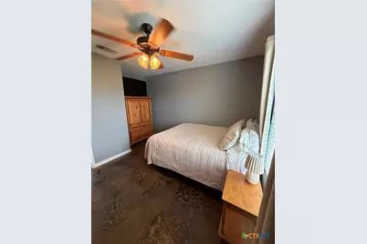 69 E Grouse Road, Victoria, TX 77905 - Photo 9