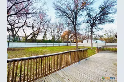 817 S Bell Street, Hamilton, TX 76531 - Photo 23