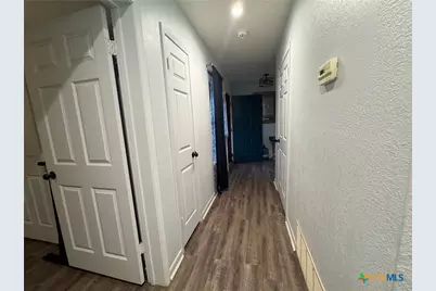 817 S Bell Street, Hamilton, TX 76531 - Photo 17