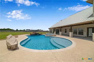 158 Sendera Loop, Victoria, TX 77904 - Photo 41