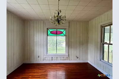 402 Young Street, Edna, TX 77957 - Photo 3