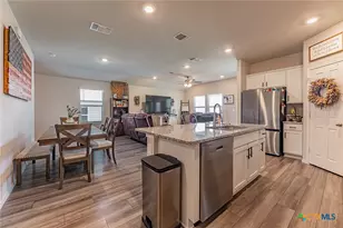 2306 Aylesbury Dr, Copperas Cove, TX 76522 - Photo 3