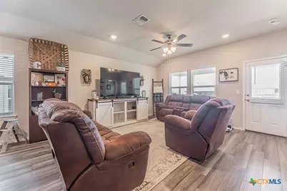 2306 Aylesbury Drive, Copperas Cove, TX 76522 - Photo 9