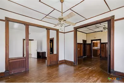 119 N West Street, Yorktown, TX 78164 - Photo 5