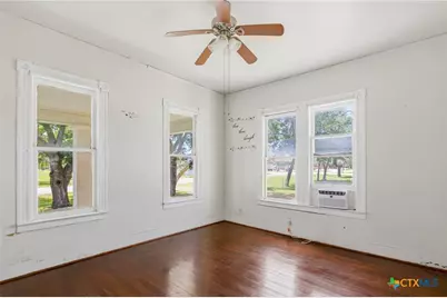 119 N West Street, Yorktown, TX 78164 - Photo 13