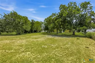 119 N West St, Yorktown, TX 78164 - Photo 25
