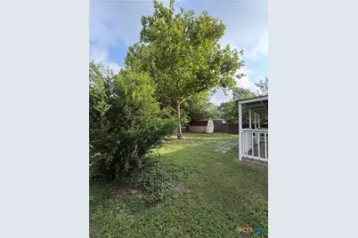 305 Stone Park, New Braunfels, TX 78130 - Photo 17