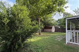 305 Stone Park, New Braunfels, TX 78130 - Photo 17