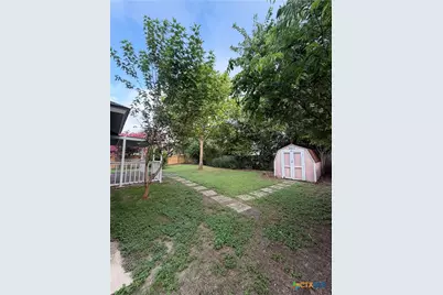 305 Stone Park, New Braunfels, TX 78130 - Photo 23