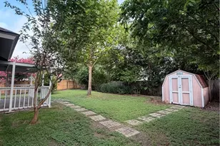 305 Stone Park, New Braunfels, TX 78130 - Photo 23