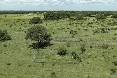 596 Hallemann Road, Goliad, TX 77963 - Photo 11