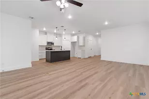 2029 Stillwell St, Nolanville, TX 76559 - Photo 3