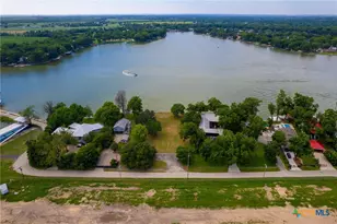 148 Isle of View Dr, Mcqueeney, TX 78123 - Photo 5