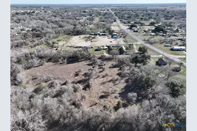 443 West 10th St., Yorktown, TX 78164 - Photo 9