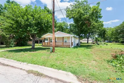 705 S Laurel Avenue, Luling, TX 78648 - Photo 3