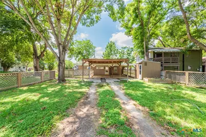 705 S Laurel Avenue, Luling, TX 78648 - Photo 29