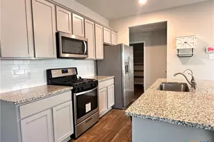 304 Fall Aster Dr, Kyle, TX 78640 - Photo 21