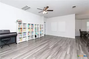 1307 Prospector Trl, Harker Heights, TX 76548 - Photo 3