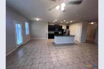 472 Copper Hill Drive, New Braunfels, TX 78130 - Photo 23