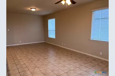472 Copper Hill Drive, New Braunfels, TX 78130 - Photo 15