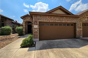 526 Creekside Frst, New Braunfels, TX 78130 - Photo 1