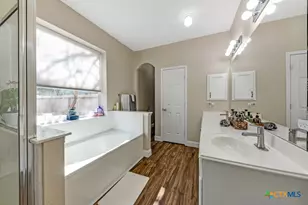 1215 Terrace Ct, New Braunfels, TX 78130 - Photo 37