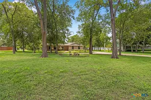 1024 Terminal Loop Rd, Mcqueeney, TX 78123 - Photo 9