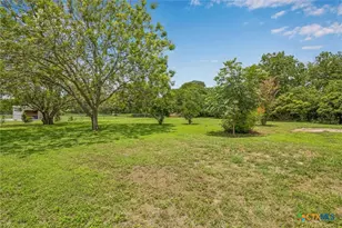 1024 Terminal Loop Rd, Mcqueeney, TX 78123 - Photo 33