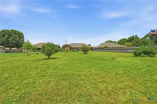 145 Castlewood Dr, Seguin, TX 78155 - Photo 29