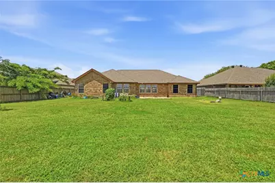145 Castlewood Drive, Seguin, TX 78155 - Photo 27