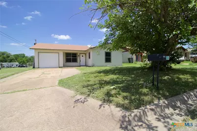 802 E Irvin Avenue, Temple, TX 76501 - Photo 1