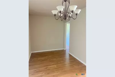 802 E Irvin Avenue, Temple, TX 76501 - Photo 7