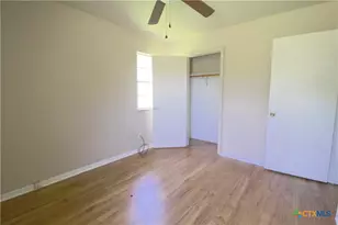 802 E Irvin Ave, Temple, TX 76501 - Photo 11