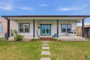 1507 Polk St, Port O'Connor, TX 77982 - Photo 3