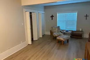 880 County Road 311 Rd, Jarrell, TX 76537 - Photo 29
