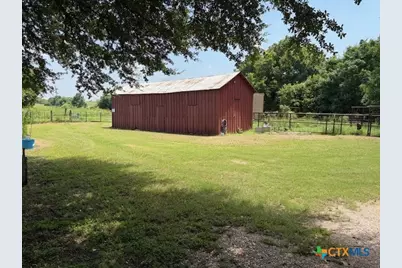 880 County Road 311 Road, Jarrell, TX 76537 - Photo 15