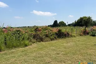 880 County Road 311 Rd, Jarrell, TX 76537 - Photo 13
