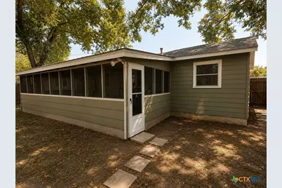 511 Milam Street, Luling, TX 78648 - Photo 11